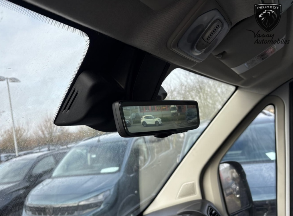 Peugeot Boxer (2) 2.2 180 CH BVA8 3.5T MAXI L4H2