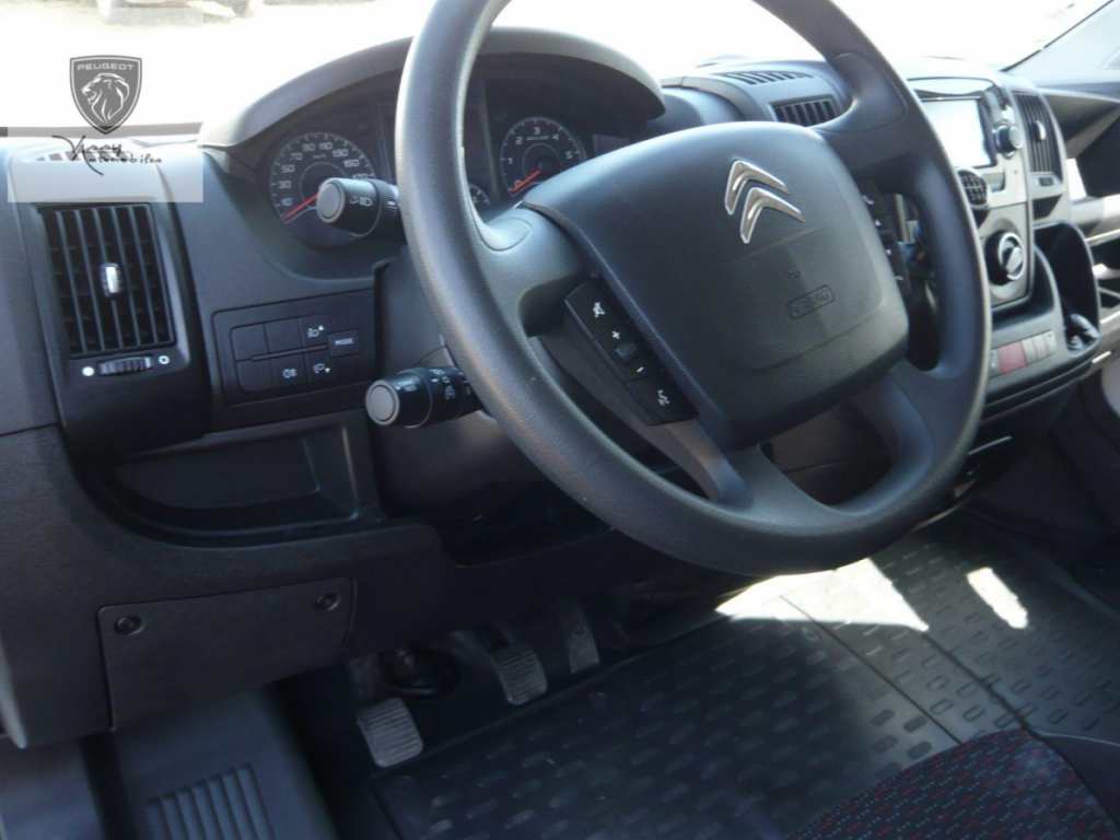 Citron Jumper Chssis Cabine DC (2) 4-35 L4 BlueHDi 130 BVM6 Confort