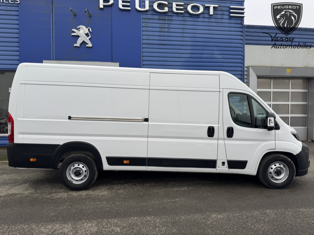 Peugeot Boxer (2) 2.2 180 CH BVA8 3.5T MAXI L4H2