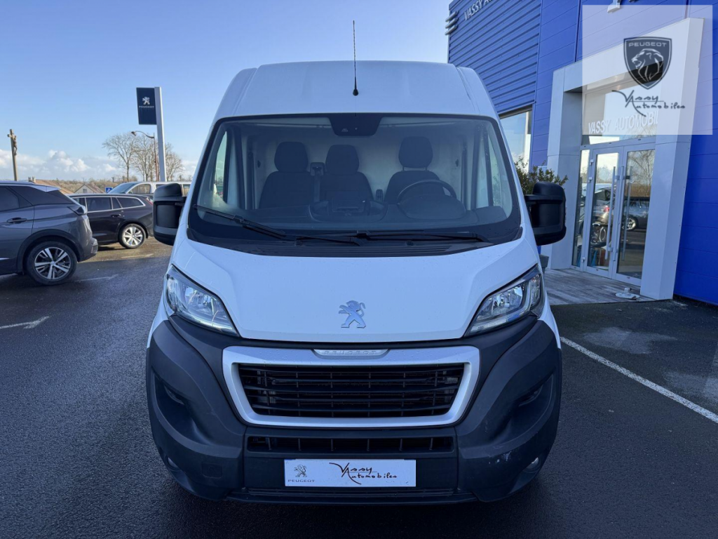 Peugeot Boxer (2) BlueHDi 140 S&S ASPHALT 333 L2H2 4 portes  (nov. 2021)