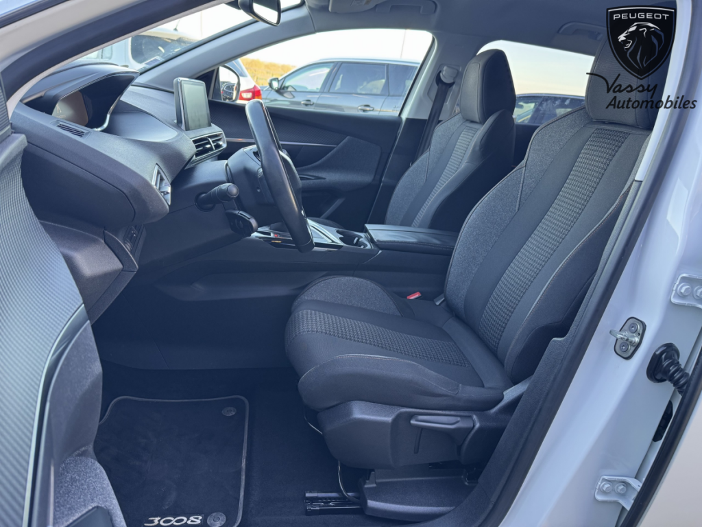 Peugeot 3008 (2) 1.6 BLUEHDI 120 S&S ACTIVE BUSINESS