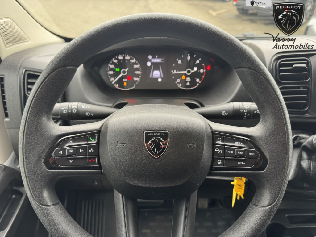 Peugeot Boxer (2) 2.2 180 CH BVA8 3.5T MAXI L4H2