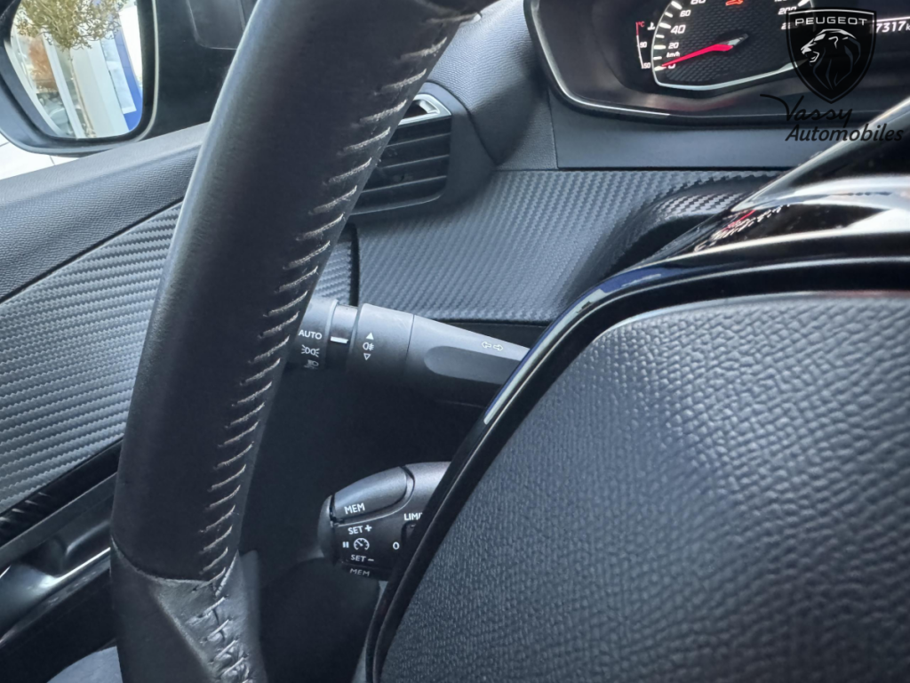 Peugeot 208 (2) PureTech 100 S&S Active Business