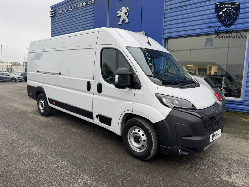 Peugeot Boxer (2) 2.2 180 CH BVA8 3.5T MAXI L4H2