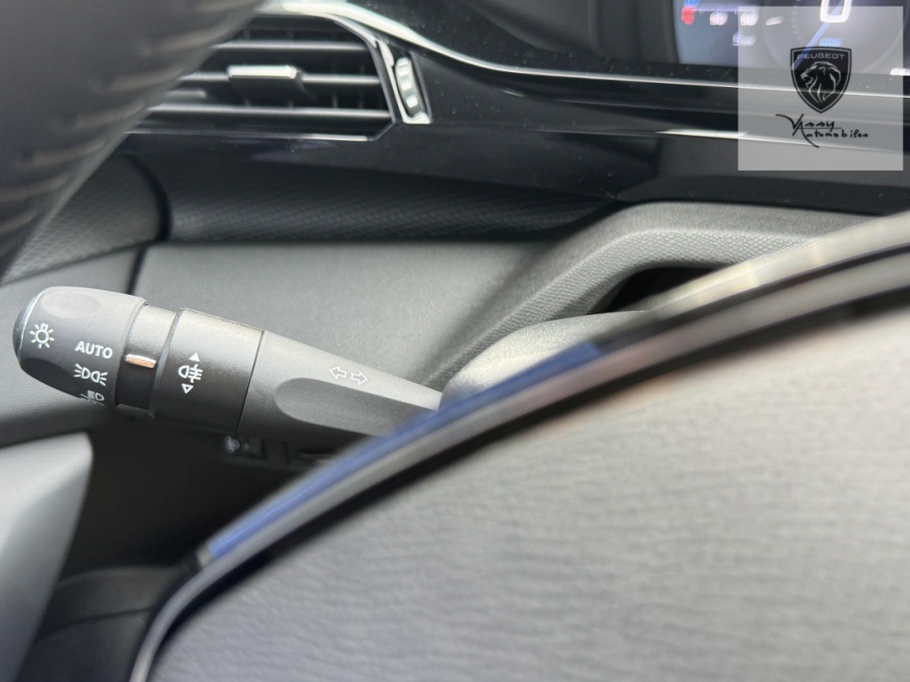 Peugeot 308 (3) BlueHDi 130 AUTO8 STYLE