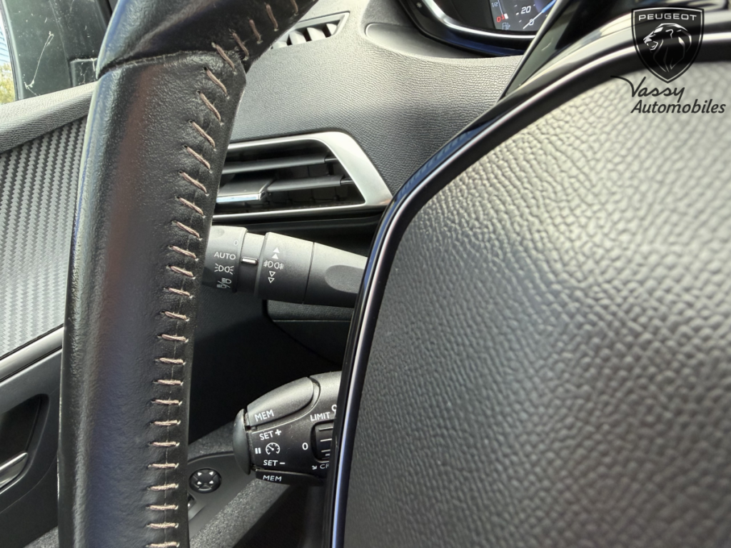 Peugeot 3008 (2) BlueHDi 130 S&S ACTIVE BUSINESS