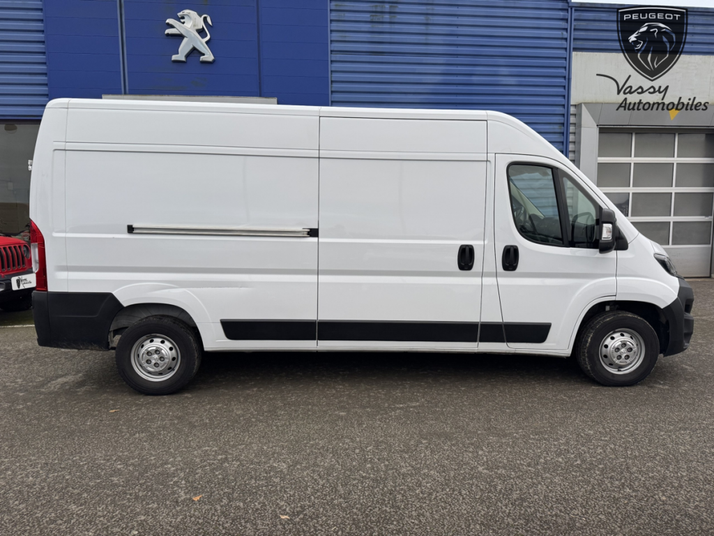 Peugeot Boxer (2) 2.2 140 CH 3.5T MAXI L3H2 ASPHALT BVM6