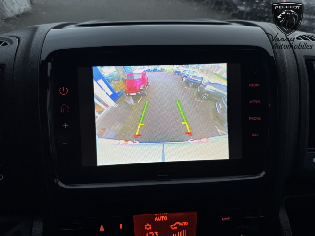 Peugeot Boxer (2) 2.2 140 CH 3.5T MAXI L3H2 ASPHALT BVM6