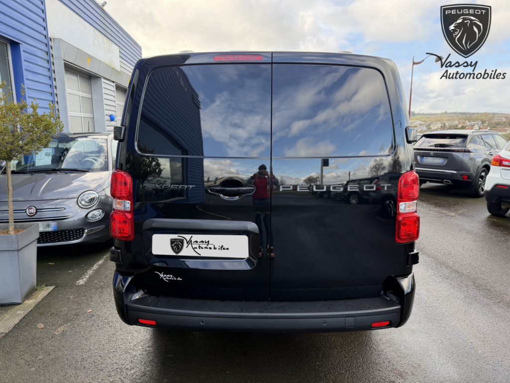 Peugeot Expert (3) CABINE APPROFONDIE FIXE Taille XL 2.0 BHDI 180 S&S