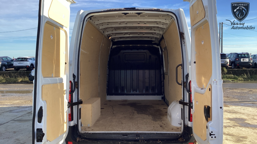 Renault Master (3) CA Tr F3500 L3H2 Blue dCi 135 Grand Confort