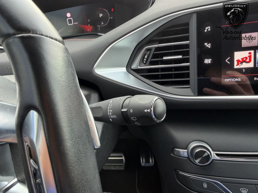 Peugeot 308 (2) Puretech 130 S&S EAT8 GT Line