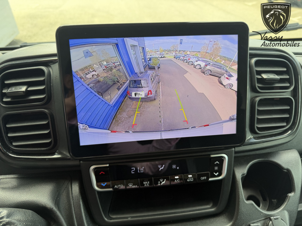 Peugeot Boxer (2) 2.2 140 CH 3.5T MAXI L4H2 PACK TECHNO PREMIUM