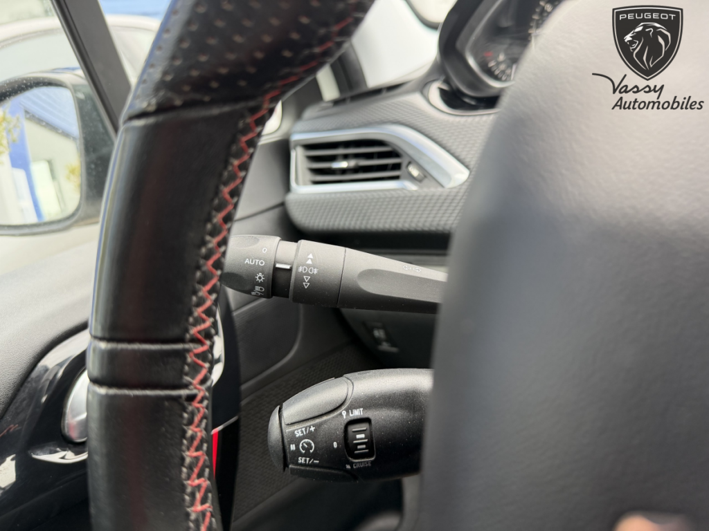 Peugeot 2008 Puretech 130 S&S ?6.c GT LINE