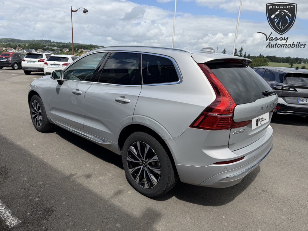 Volvo XC60 (2) B4 197 Geartronic 8 Plus Style Dark