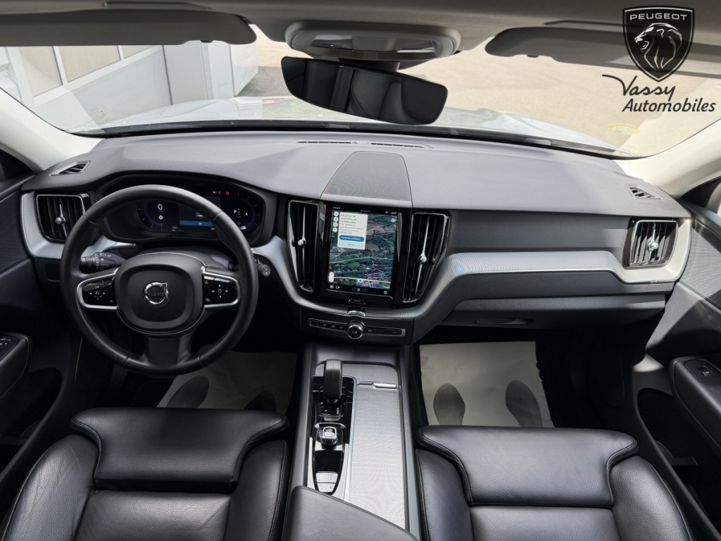 Volvo XC60 (2) B4 197 Geartronic 8 Plus Style Dark