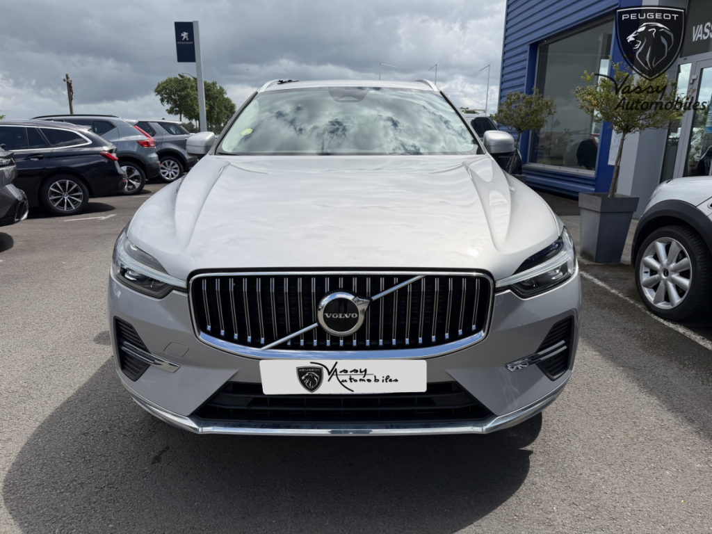 Volvo XC60 (2) B4 197 Geartronic 8 Plus Style Dark