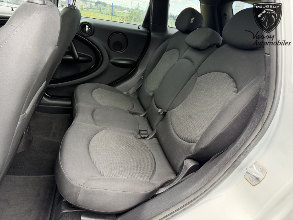 Mini Countryman Cooper D 112 ch BVM6