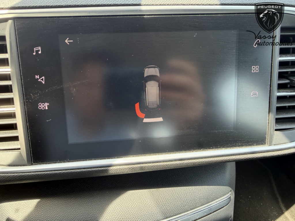 Peugeot 308 SW (2) BlueHDi 130 EAT6 S&S Allure Business