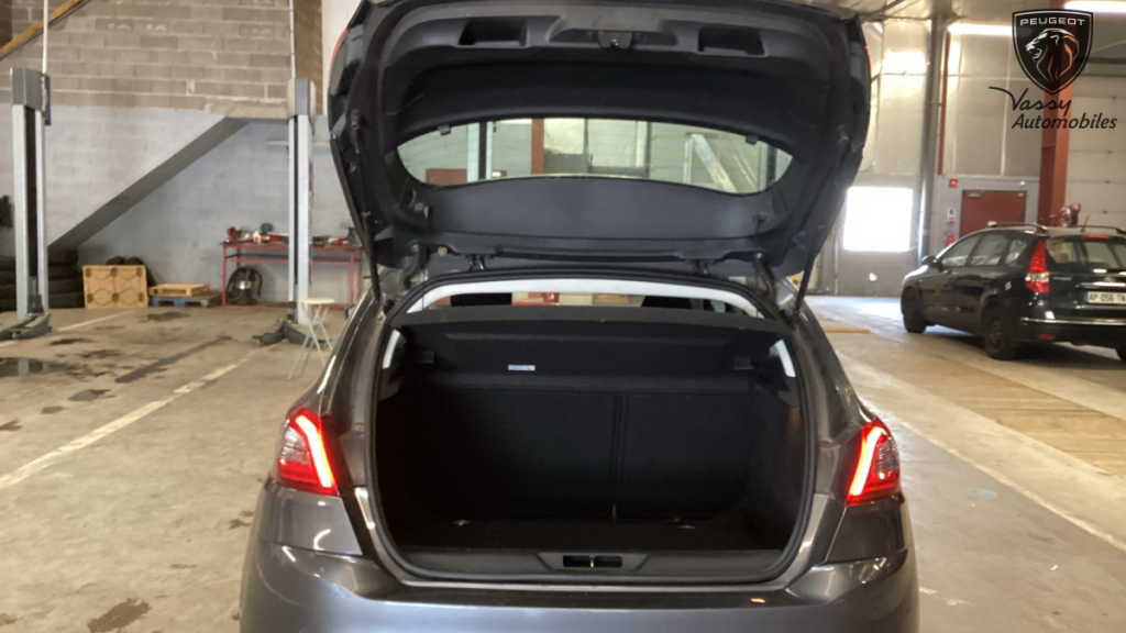 Peugeot 308 (2) BlueHDi 100 S&S ACTIVE BUSINESS