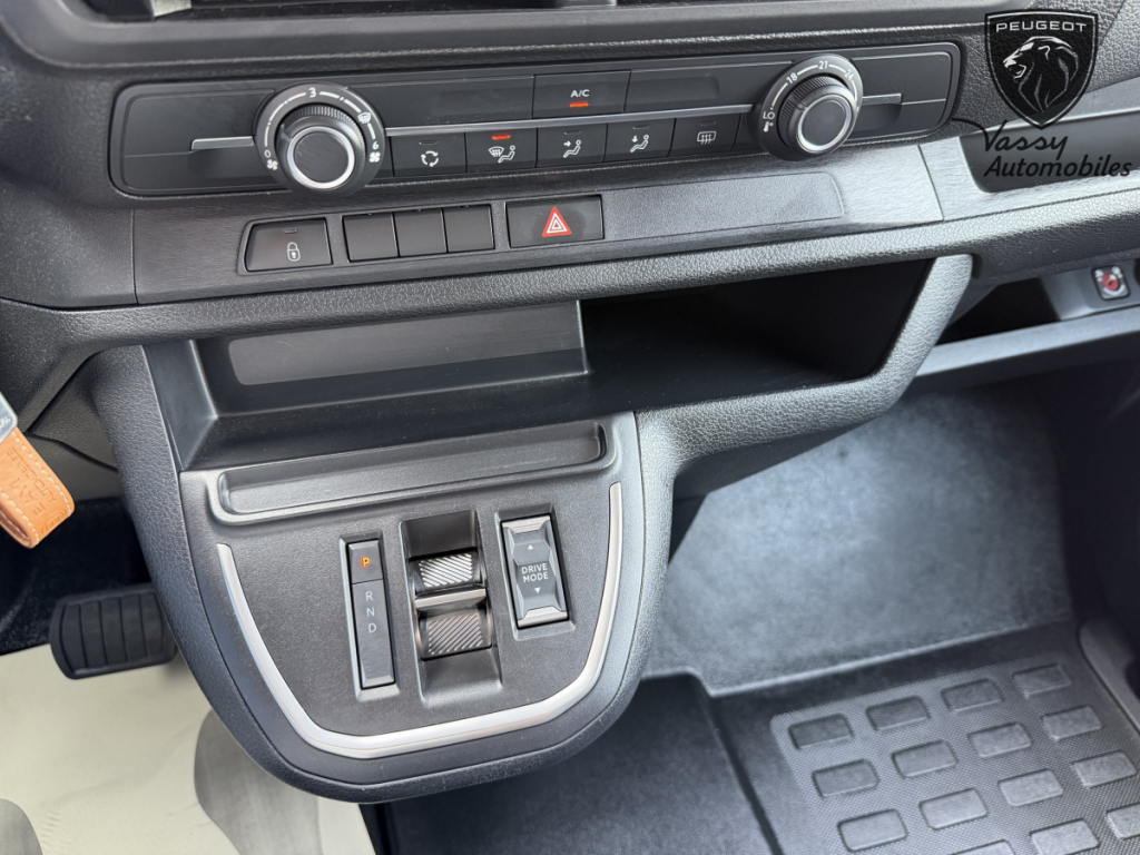 Peugeot Expert (3) Combi Taille XL 2.2 Diesel 180 S&S EAT8