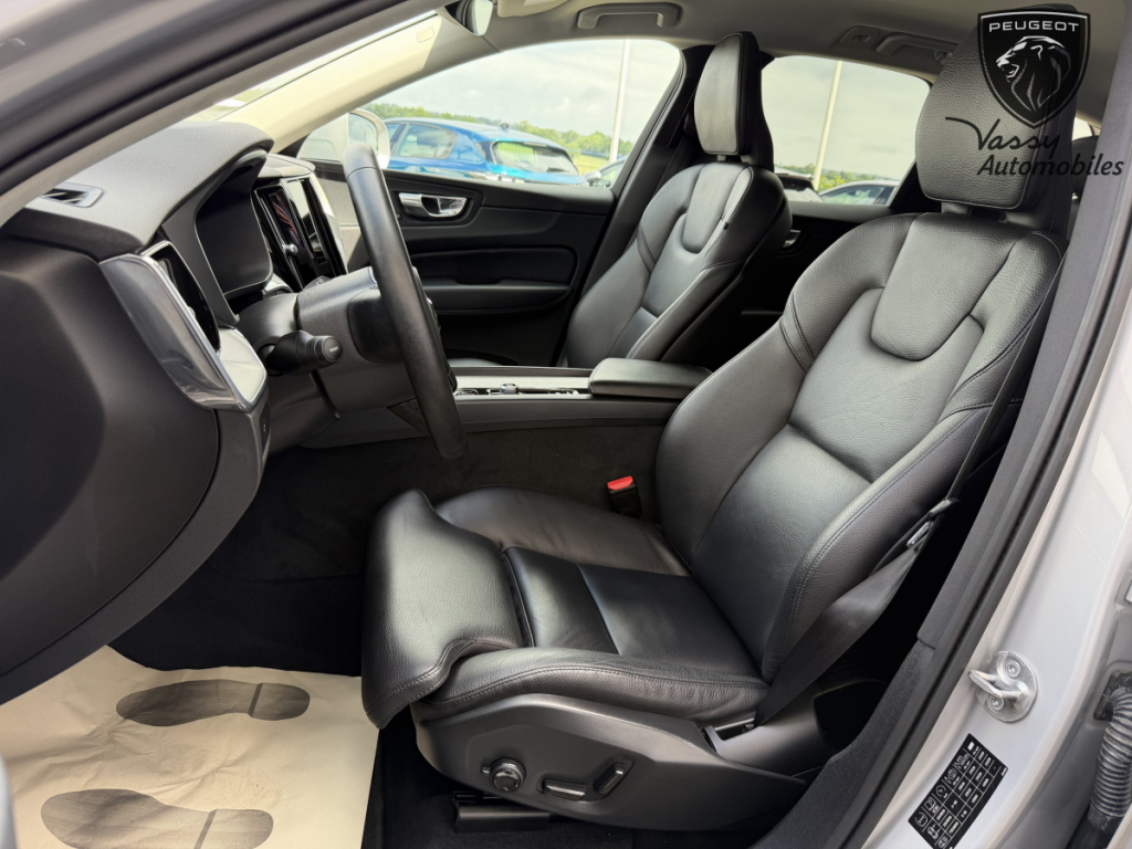 Volvo XC60 (2) B4 (Diesel) 197 Geartronic 8 Plus Style Dark