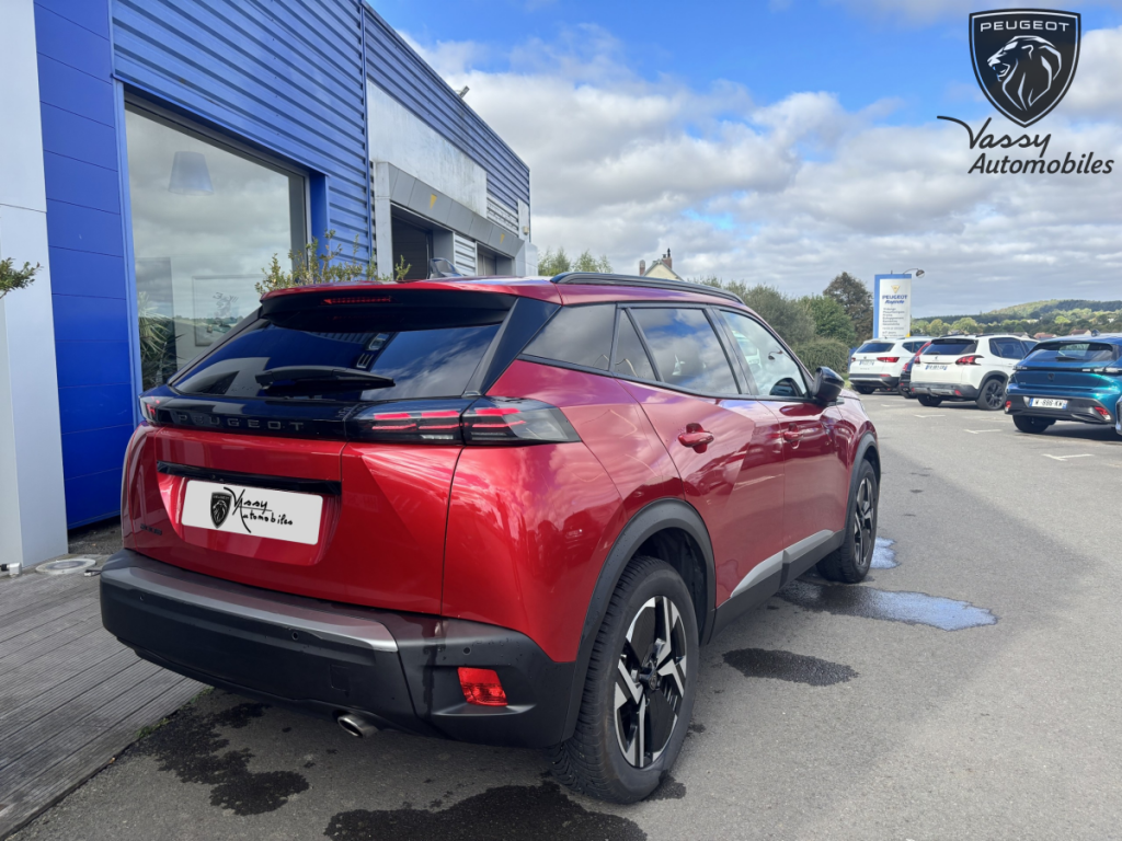 Peugeot 2008 (2) BLUEHDI 130 S&S EAT8 GT 5 portes  (sept. 2023) (co2 131)