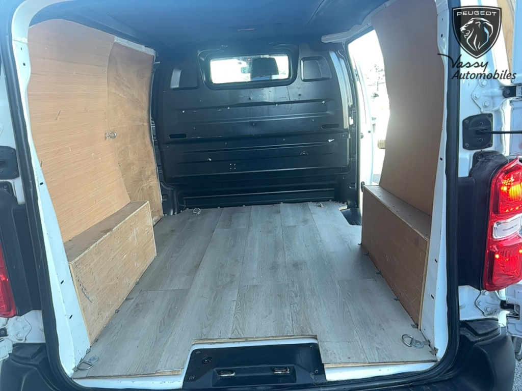 Citro�n Jumpy (3) Taille XS BlueHDi 115 S&S BVM6 Business (AMB0)  4 portes  (nov. 2016) (co2 133)