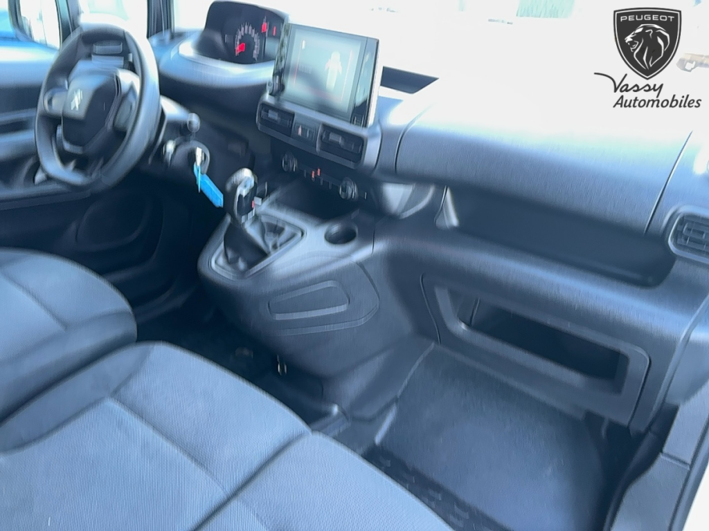 Peugeot Partner (3) BLUEHDI 75 STANDARD 650KG PREMIUM 4 portes  (avril 2019) (co2 111)