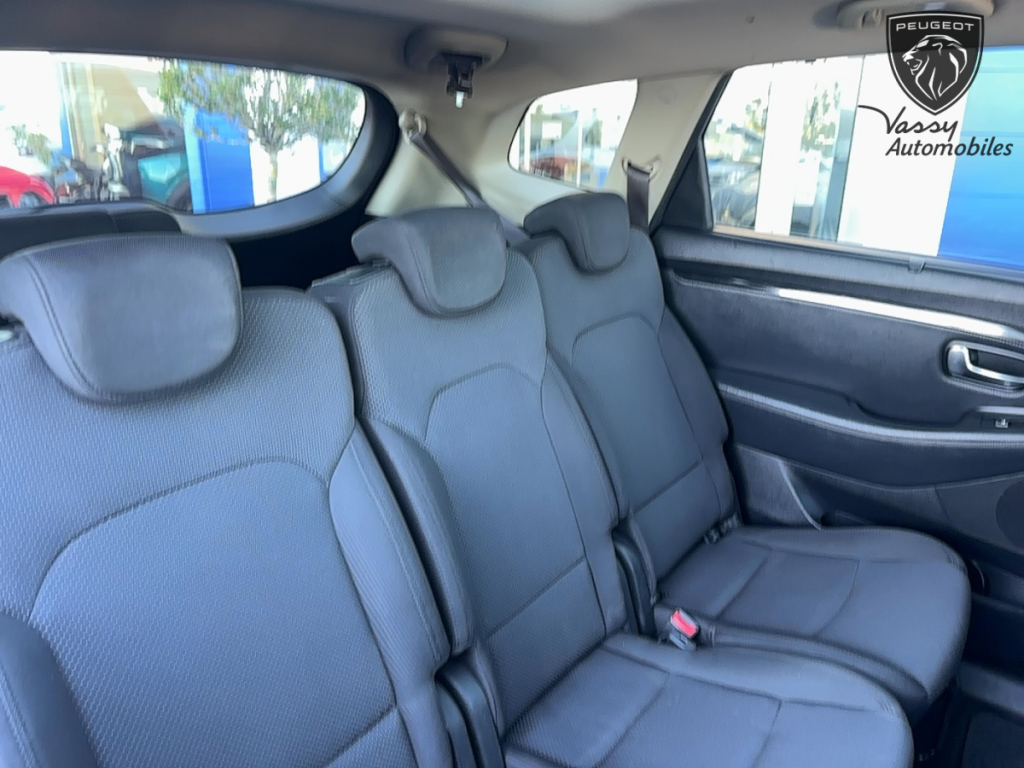 Kia Carens (3) 1.7 CRDi 115 ISG Active 7 places