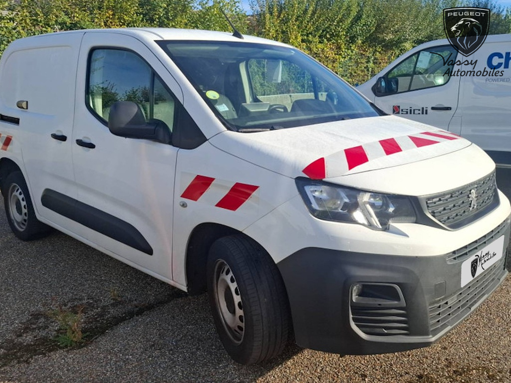 Peugeot Partner (3) BHDI 100 S&S STD 1000KG S&S PREMIUM - ATTELAGE